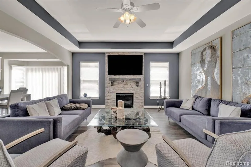 Creating the Perfect Ambiance: Interior Paint Colors for Every Room 9 interior home painting